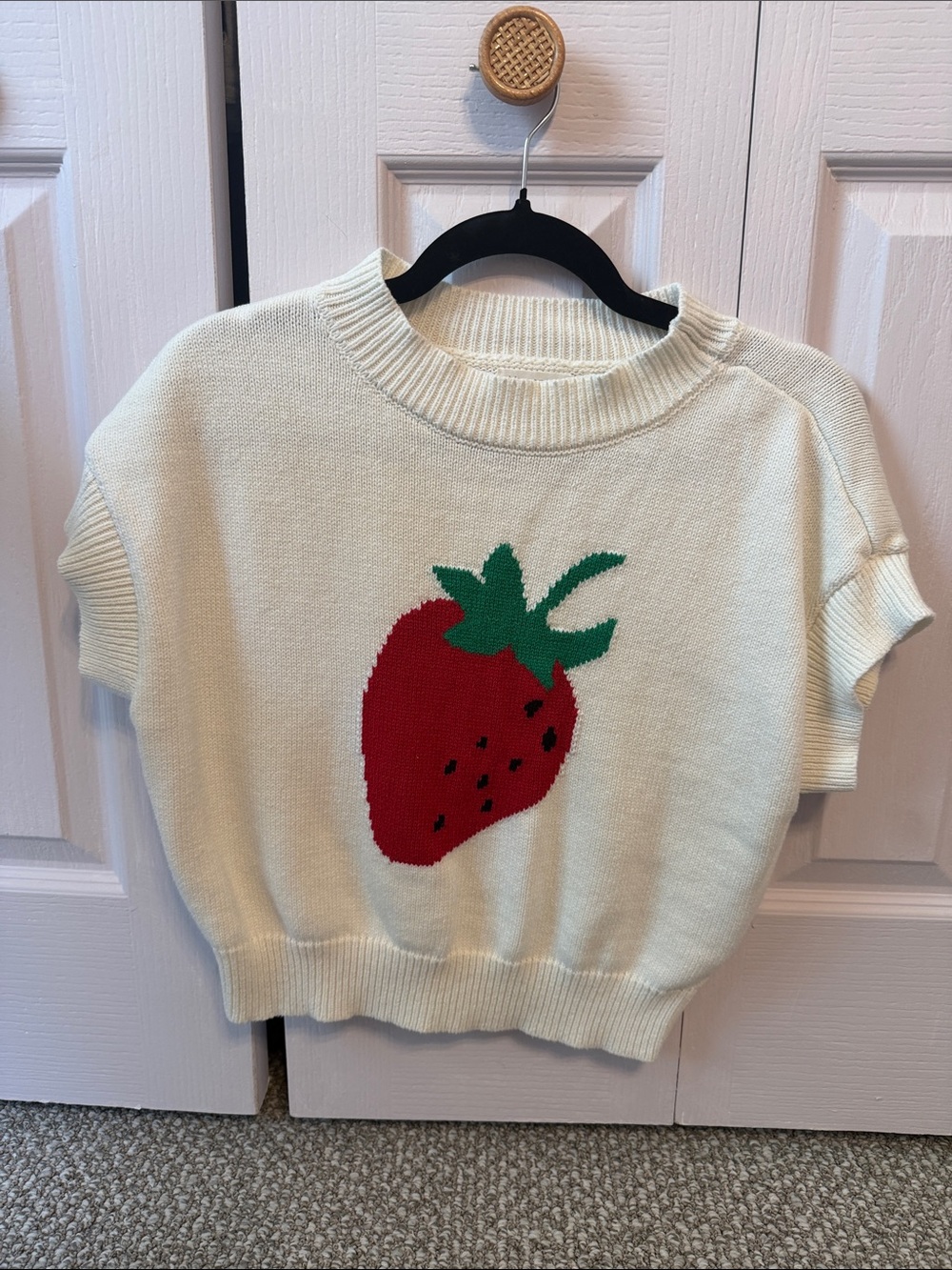 Blu Pepper Cream Sweater with Green Leaf Accent